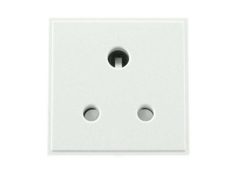 CLICK 5A Round Pin Power Socket WHITE